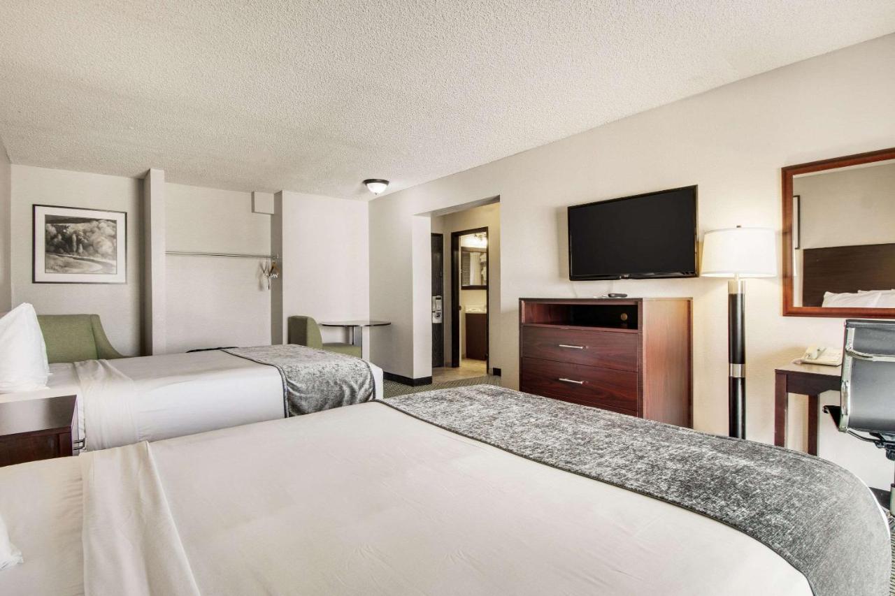 Rodeway Inn & Suites Portland - Jantzen Beach Екстериор снимка