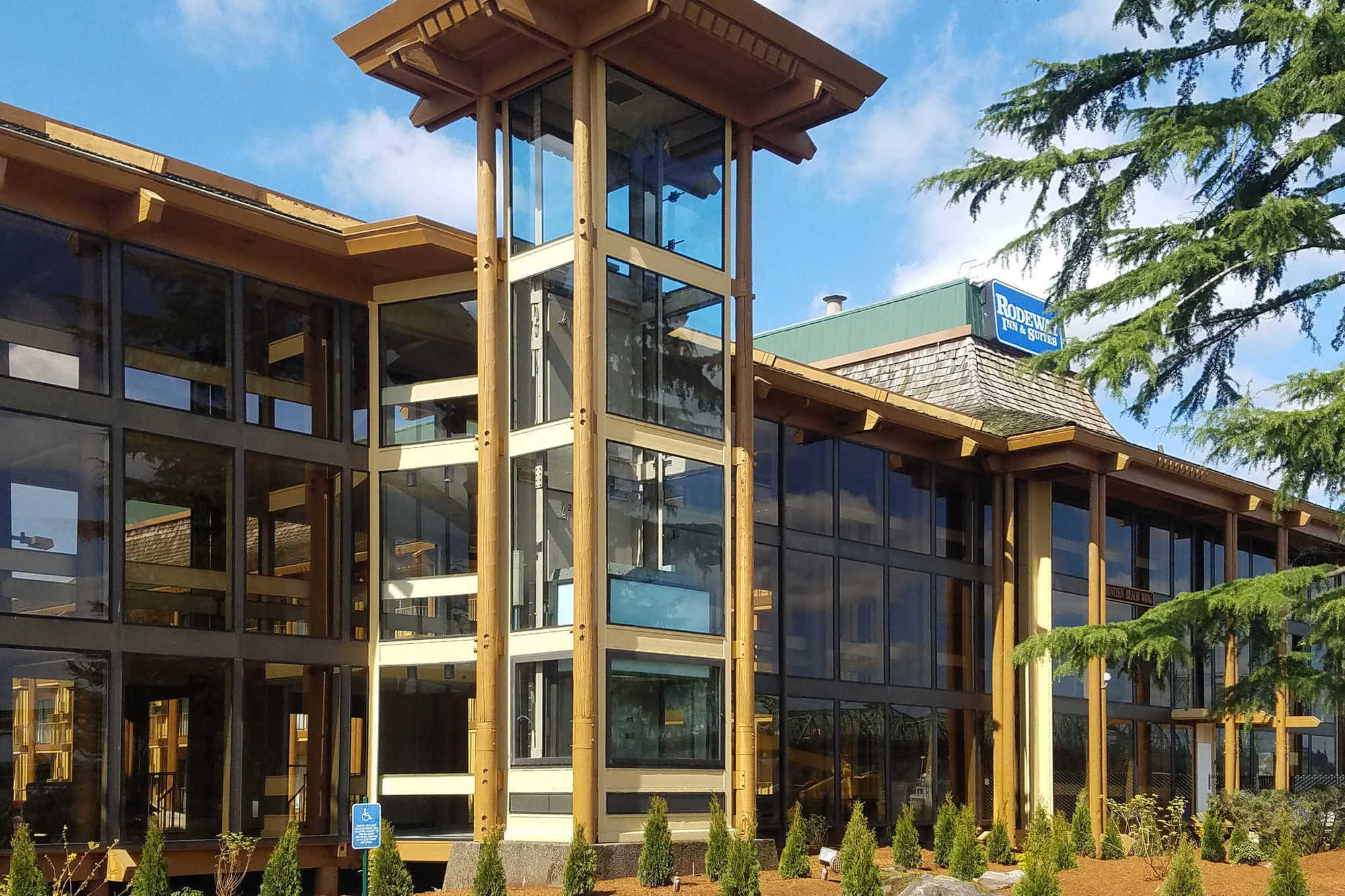 Rodeway Inn & Suites Portland - Jantzen Beach Екстериор снимка