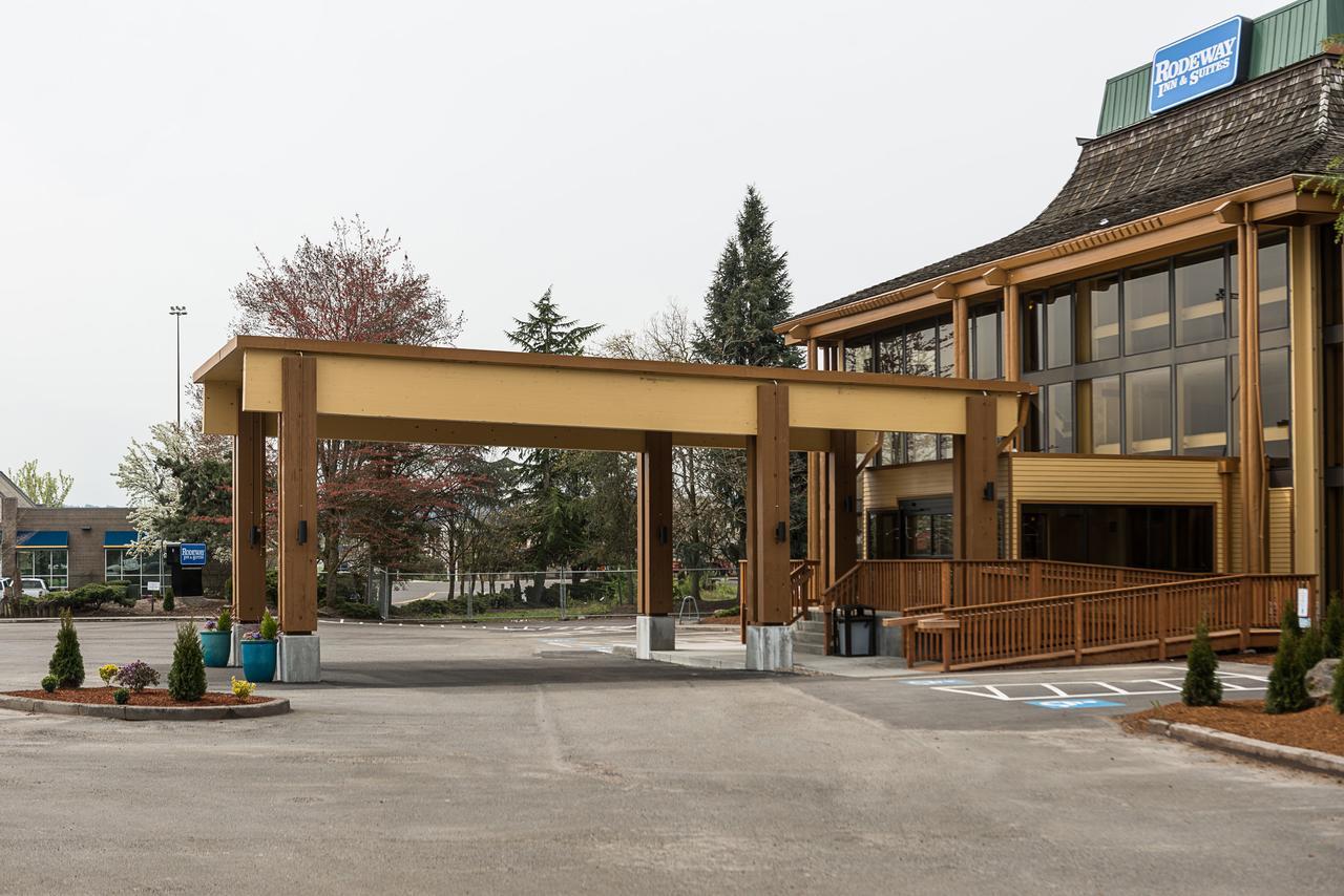 Rodeway Inn & Suites Portland - Jantzen Beach Екстериор снимка