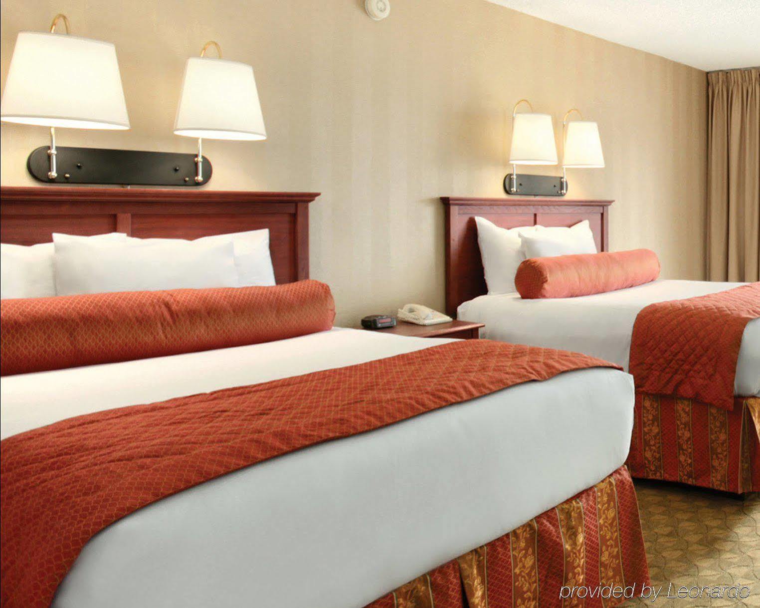 Rodeway Inn & Suites Portland - Jantzen Beach Екстериор снимка